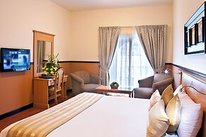 Landmark Plaza Hotel