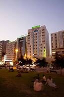Landmark Plaza Hotel