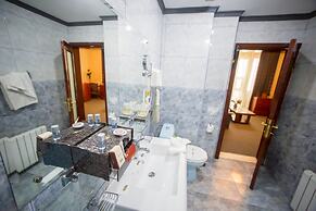 Bucharest Comfort Suites