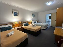 The Q Motel