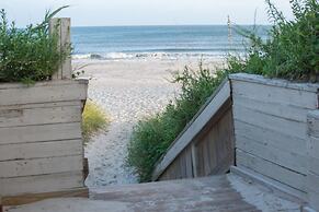 Atlantic Beach Resort