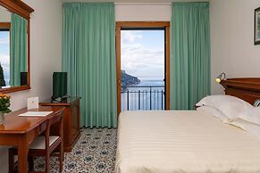 Hotel Graal