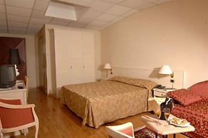 Terminal Hotel