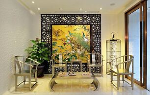 Metropole Hotel
