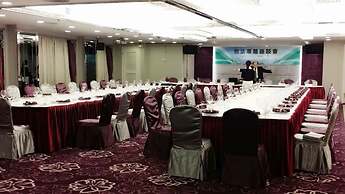 Metropole Hotel