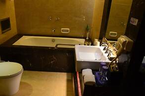 Hotel Beverly Plaza