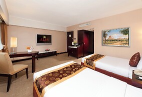 Hotel Beverly Plaza