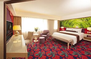 Hotel Beverly Plaza