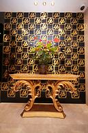 Hotel Beverly Plaza