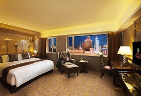 Hotel Beverly Plaza