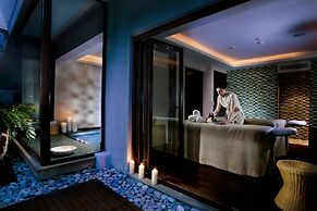 Azia Resort and Spa
