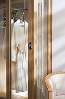 Azia Resort and Spa
