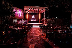 Azia Resort and Spa