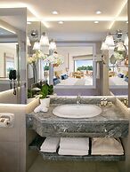 Azia Resort and Spa