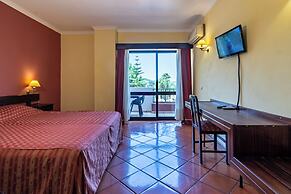 Hotel Colina Dos Mouros