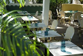 Rosedon Hotel