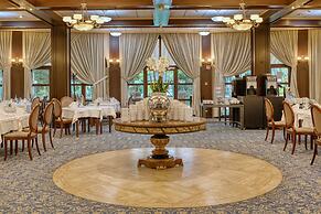 Ensana Grand Margaret Island
