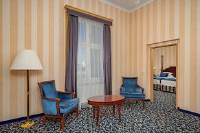 Ensana Grand Margaret Island
