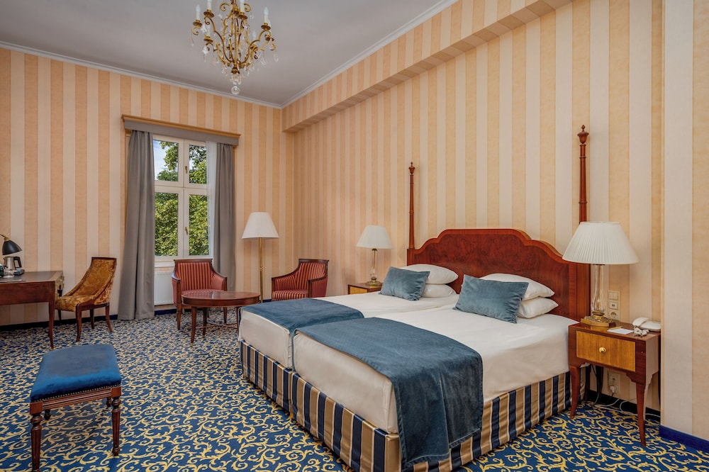 Ensana Grand Margaret Island