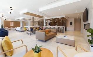 Strata Hotel