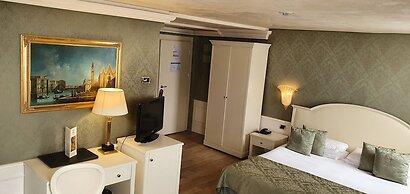 Duodo Palace Hotel