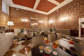 Duodo Palace Hotel