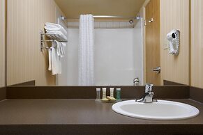 Super 8 by Wyndham Fort St. John BC