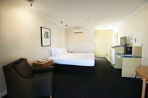 Stay at Alice Springs Hotel