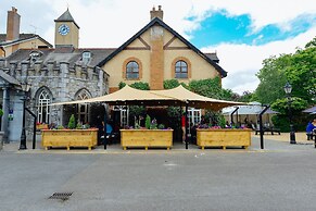 Abbey Court