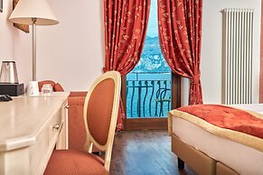 Lake Front Hotel Brenzone