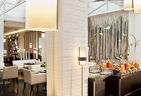 Hotel Le A