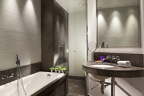 Hotel Le A