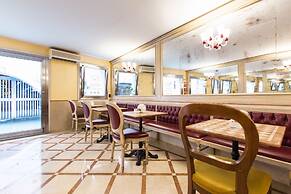 Hotel Alcyone