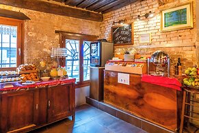 Hotel Tintoretto