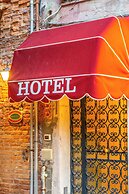 Hotel Tintoretto