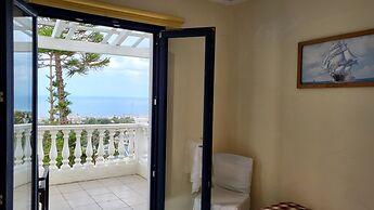 Korifi Suites Collection - Adults Only