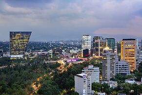 W Mexico City