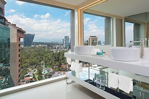 W Mexico City