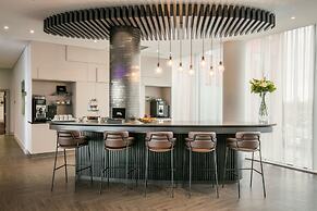 Crowne Plaza London - Docklands by IHG