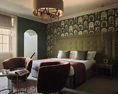 The Queensberry Hotel