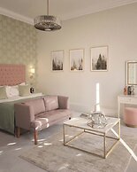 The Queensberry Hotel