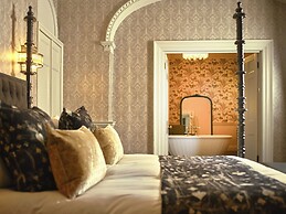 The Queensberry Hotel