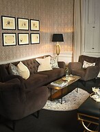 The Queensberry Hotel