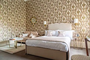 The Queensberry Hotel