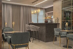 Club Meeting Hotel
