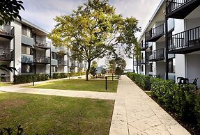 Lodestar Waterside Apartments