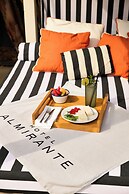 Hotel Almirante