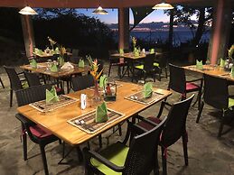 Tamarind Tree Hotel and Restaurant