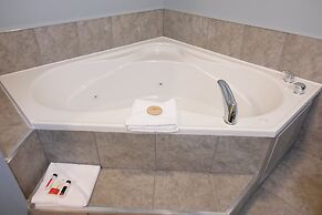 Super 8 by Wyndham Sault Ste Marie On