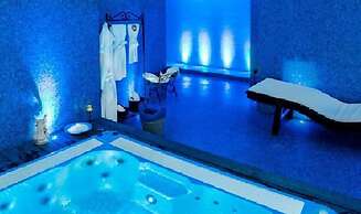 Hellenia Yachting Hotel